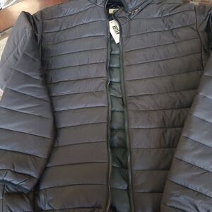 Ruxen Black Puffer Jacket Large